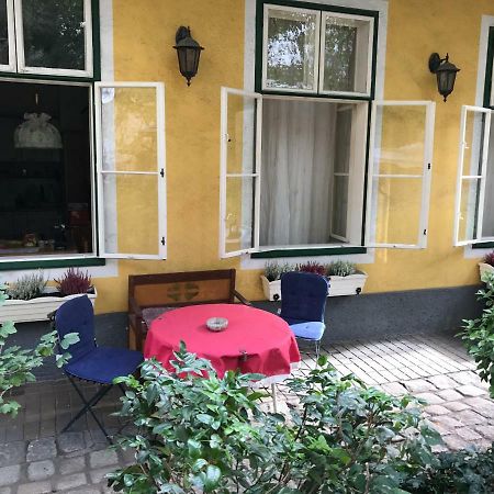 70m² großes Apartment mit Gartenzugang Wenen Buitenkant foto